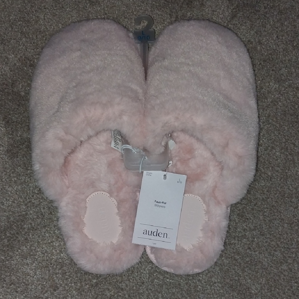 Auden Soft Pink Plush Slippers